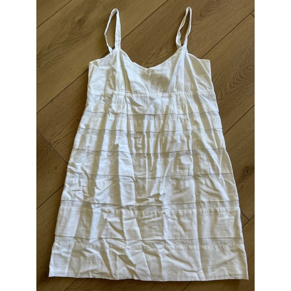French Connection Dresses & Skirts - French Connection White Dress‎ Sleeveless Tiered Mini Casual Summer